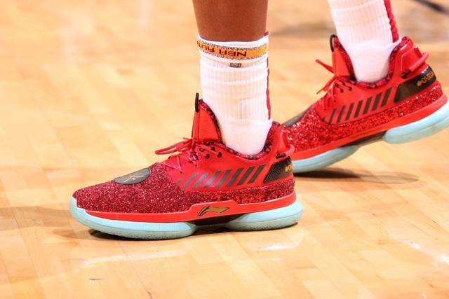 欧冠出线生死战巴黎悬了？神锋有望助曼城抢分